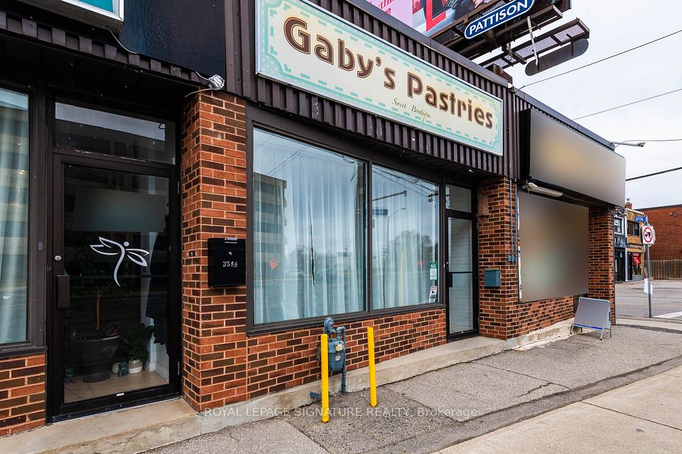 3588 Dufferin