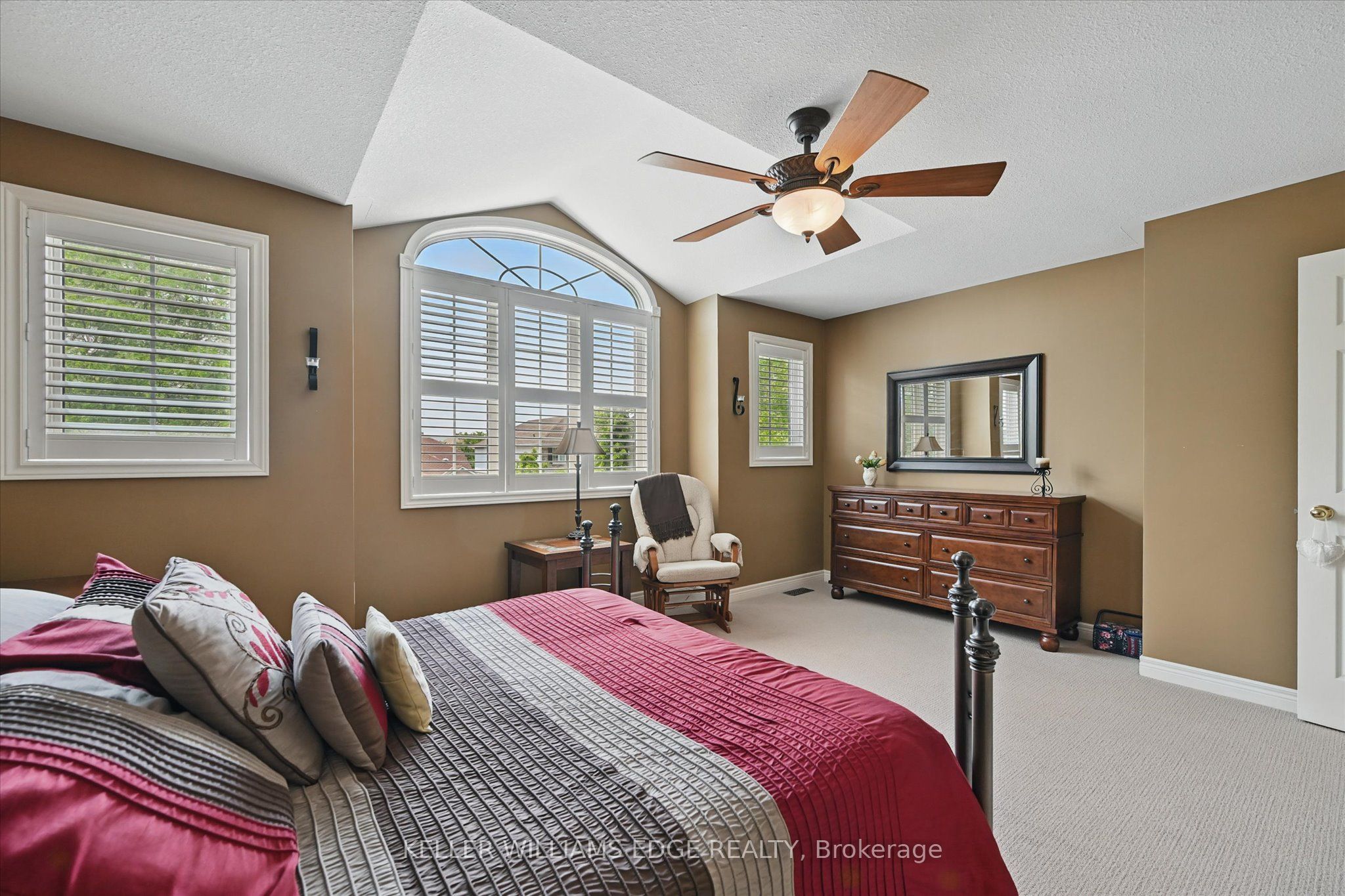 2939 Darien Road