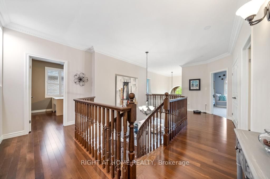 248 Cloverleaf Drive