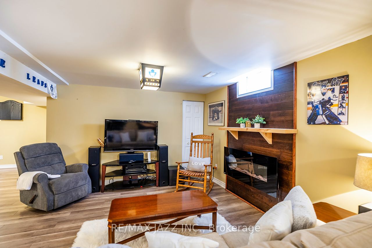 22 Kingswood Drive