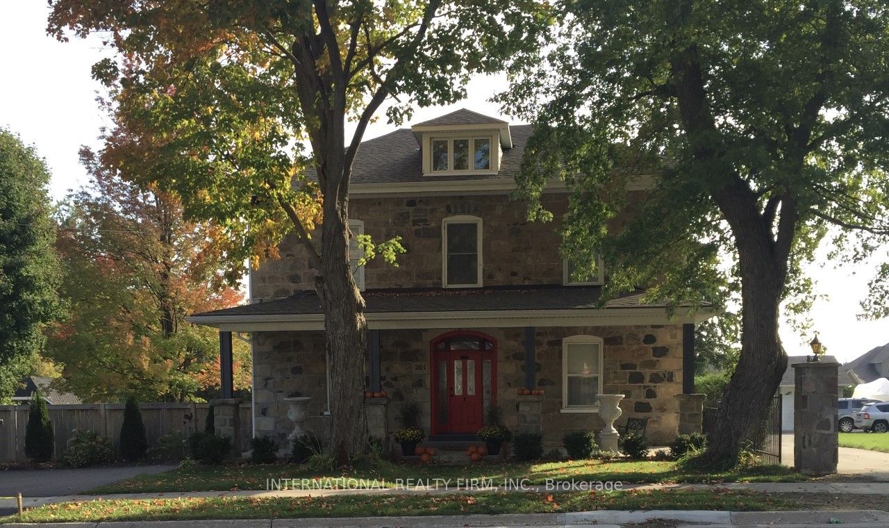 261 Smith Street, Wellington North, ON N0G 1A0