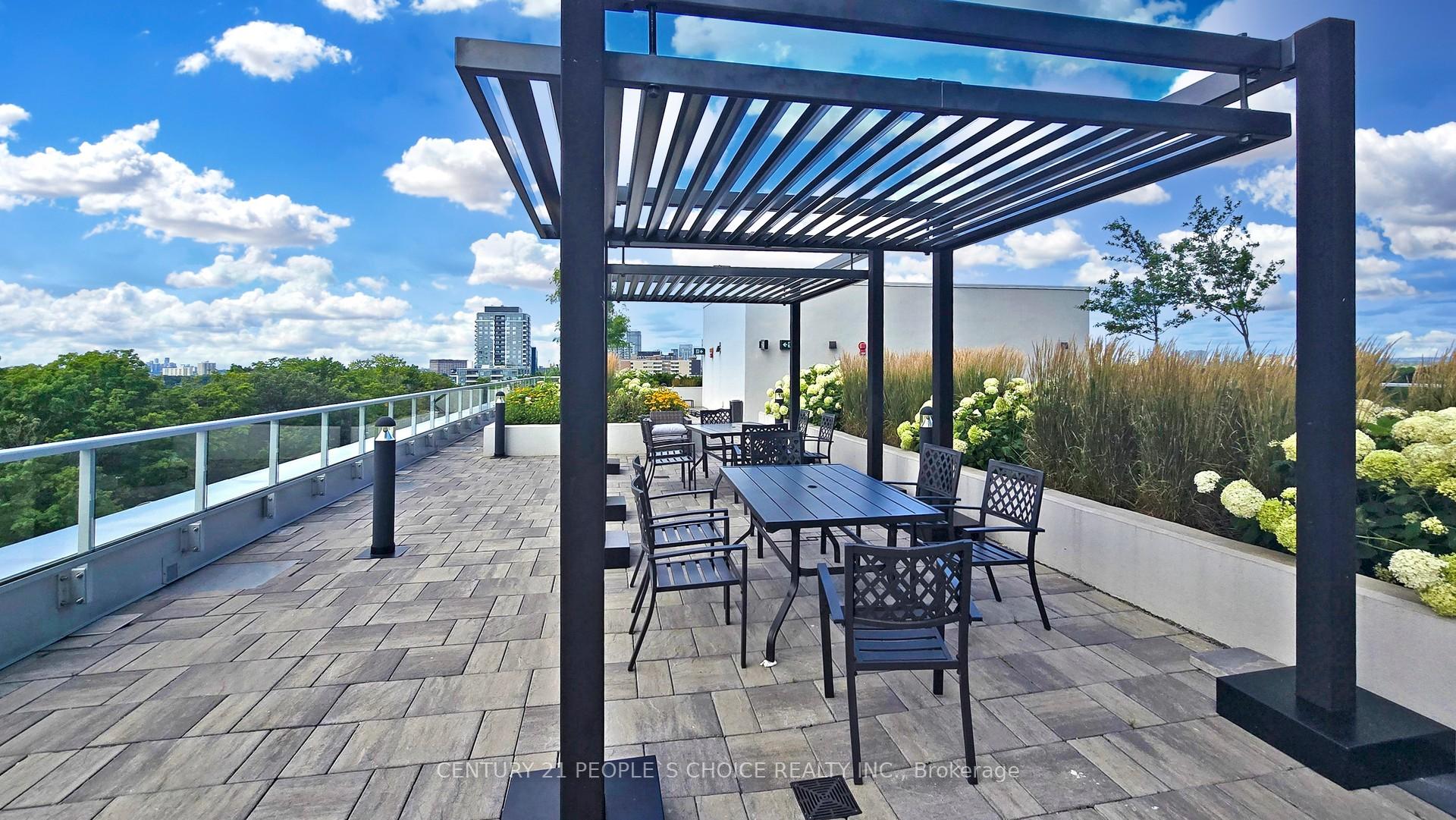 2 Bedrooms Condo at 3220 Sheppard, Toronto For sale