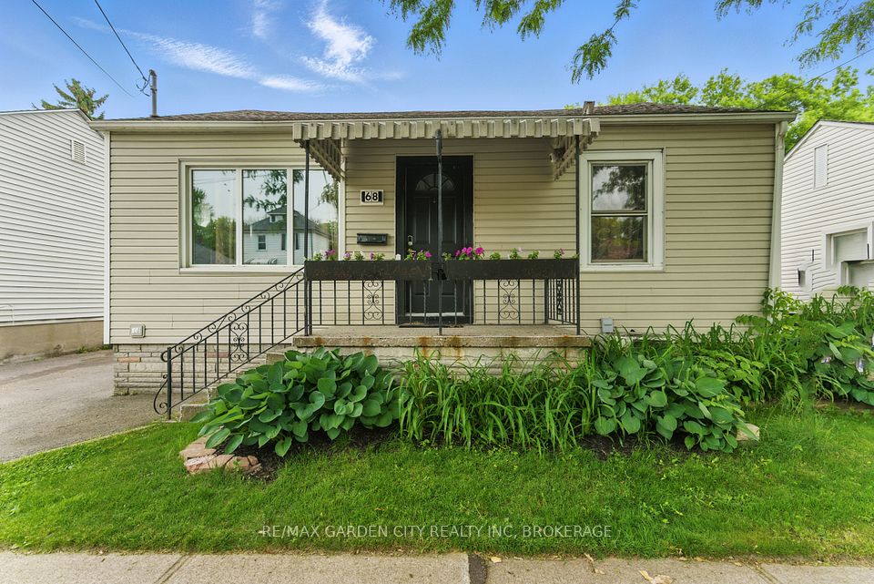 68 Carlton