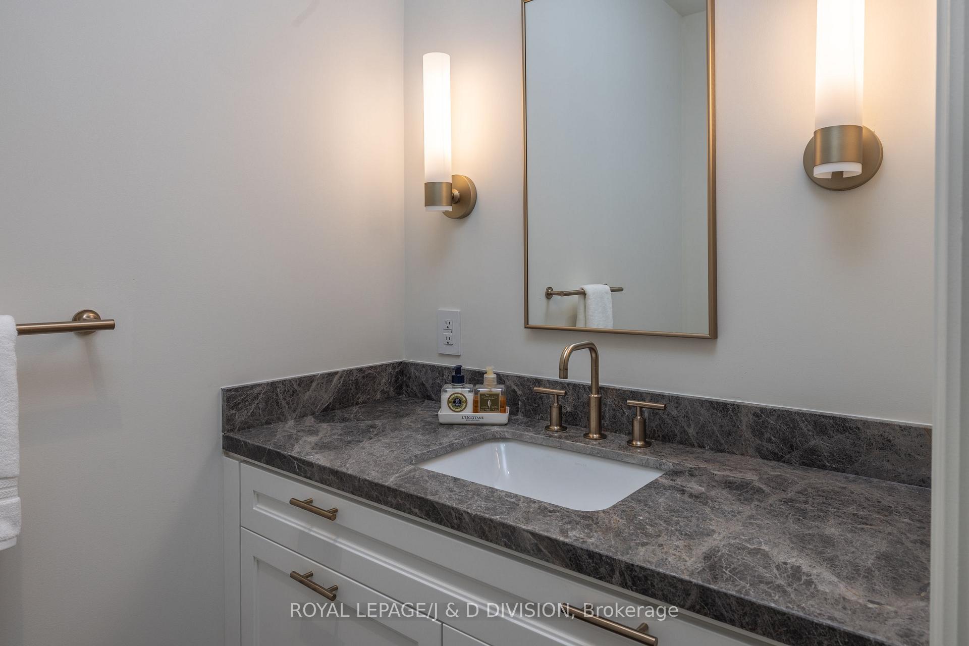 3 Bedrooms Condo at 1 Strathgowan, Toronto For sale