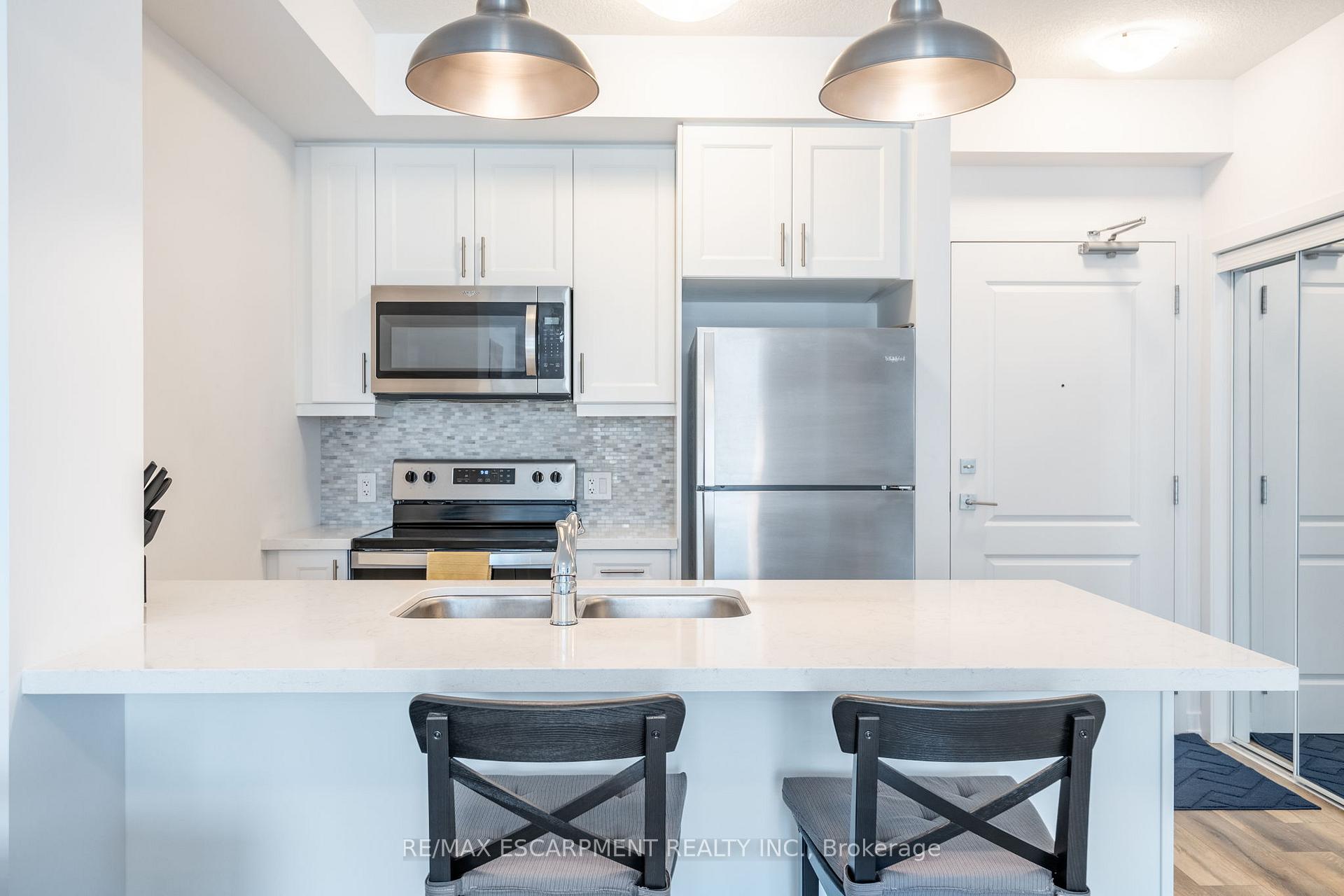 1 Bedroom Condo at 470 Dundas, Hamilton For sale
