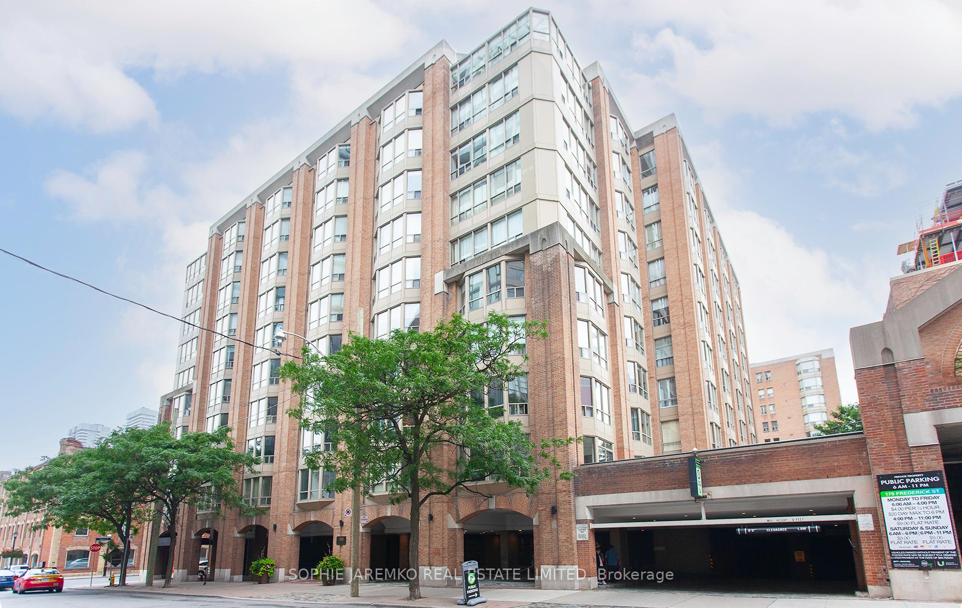 3 Bedrooms Condo at 160 Frederick,  Toronto For sale