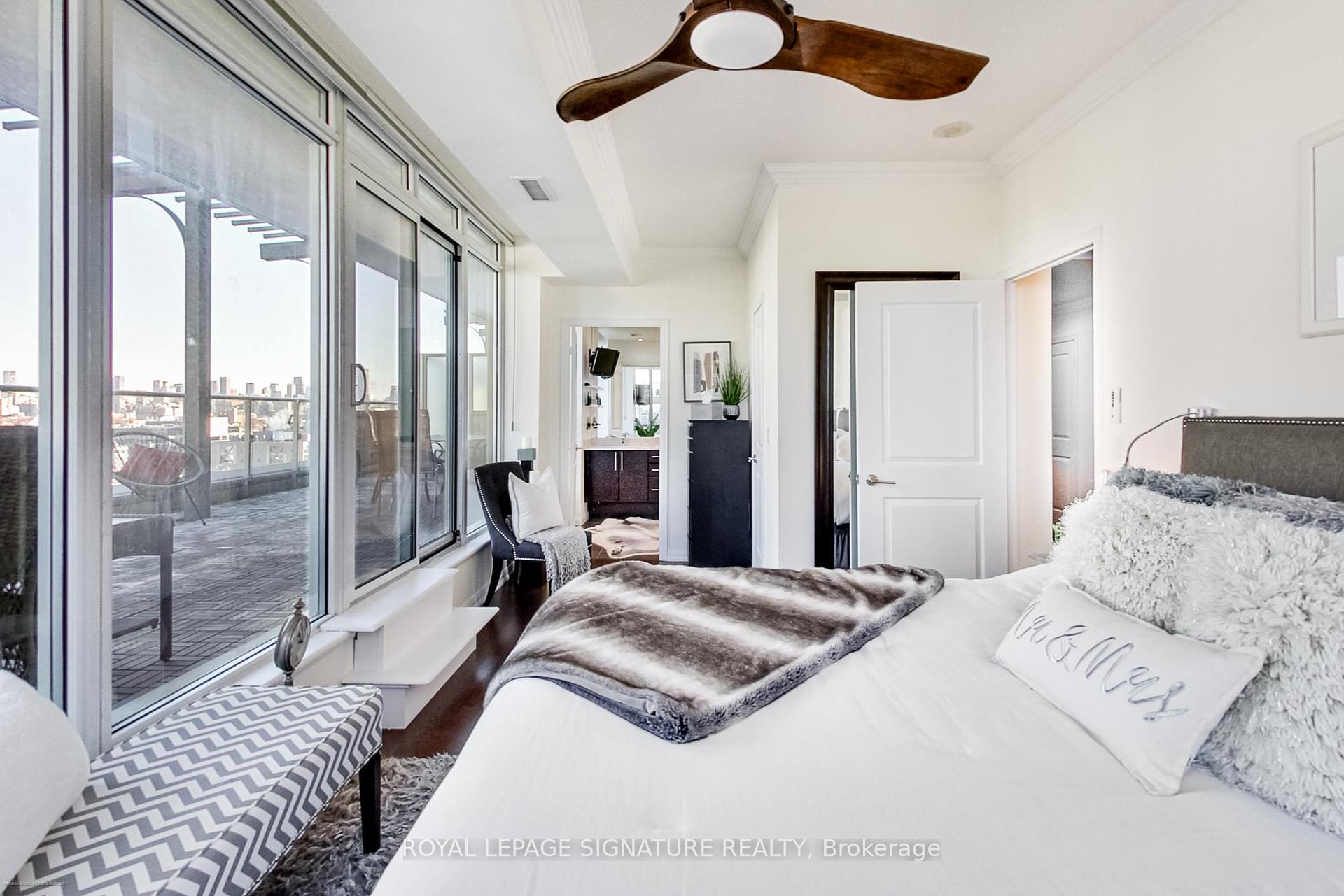 3 Bedrooms Condo at 75 East Liberty, Toronto For sale