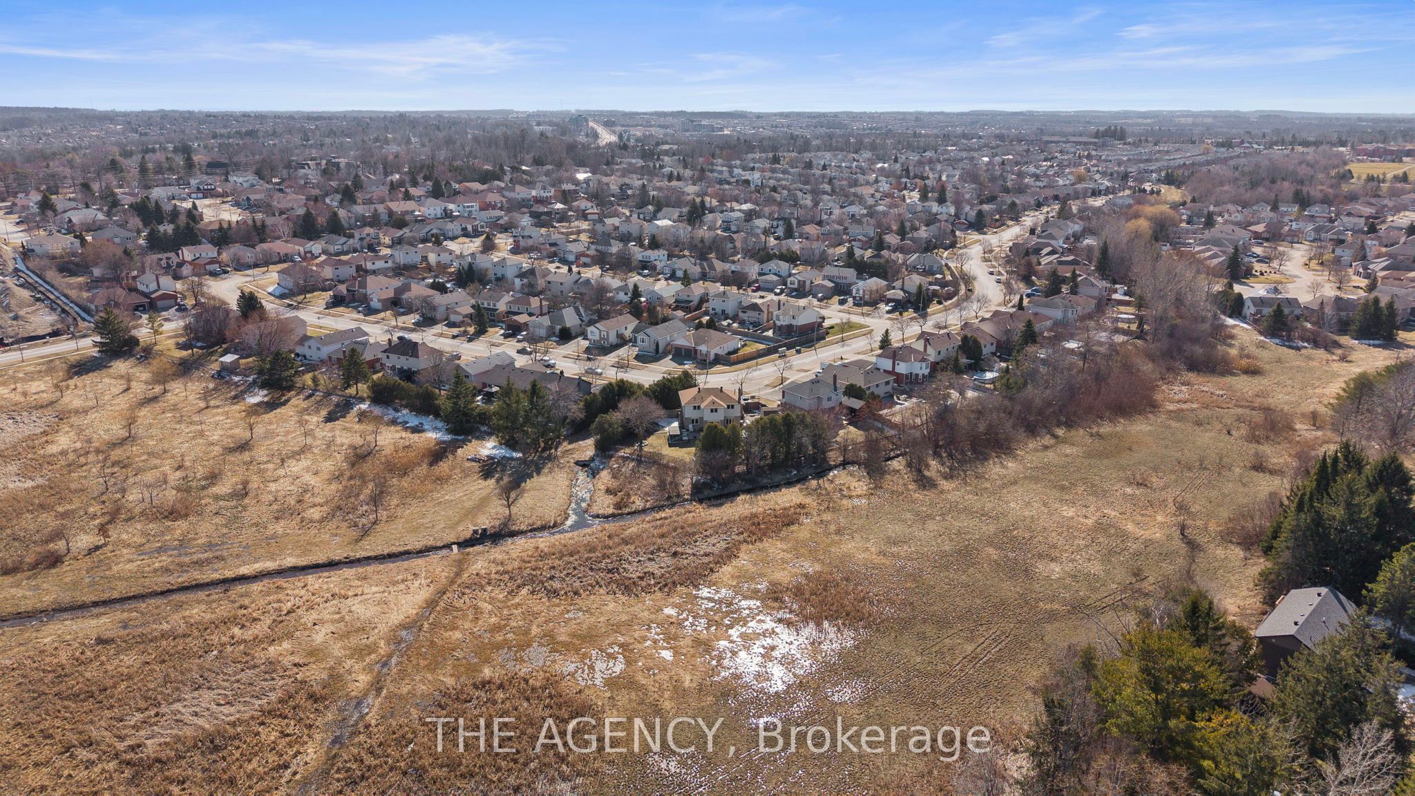 22 Herrell Avenue, Barrie, ON L4N 6T5