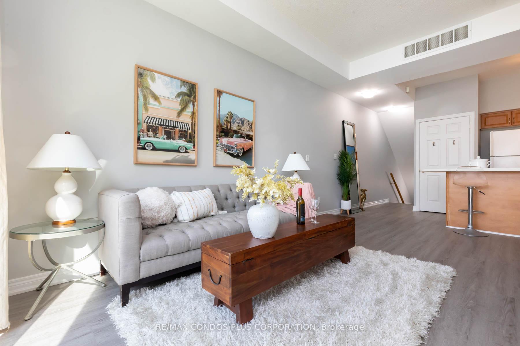 1 Bedroom Condo at 179 Bleecker, Toronto For sale