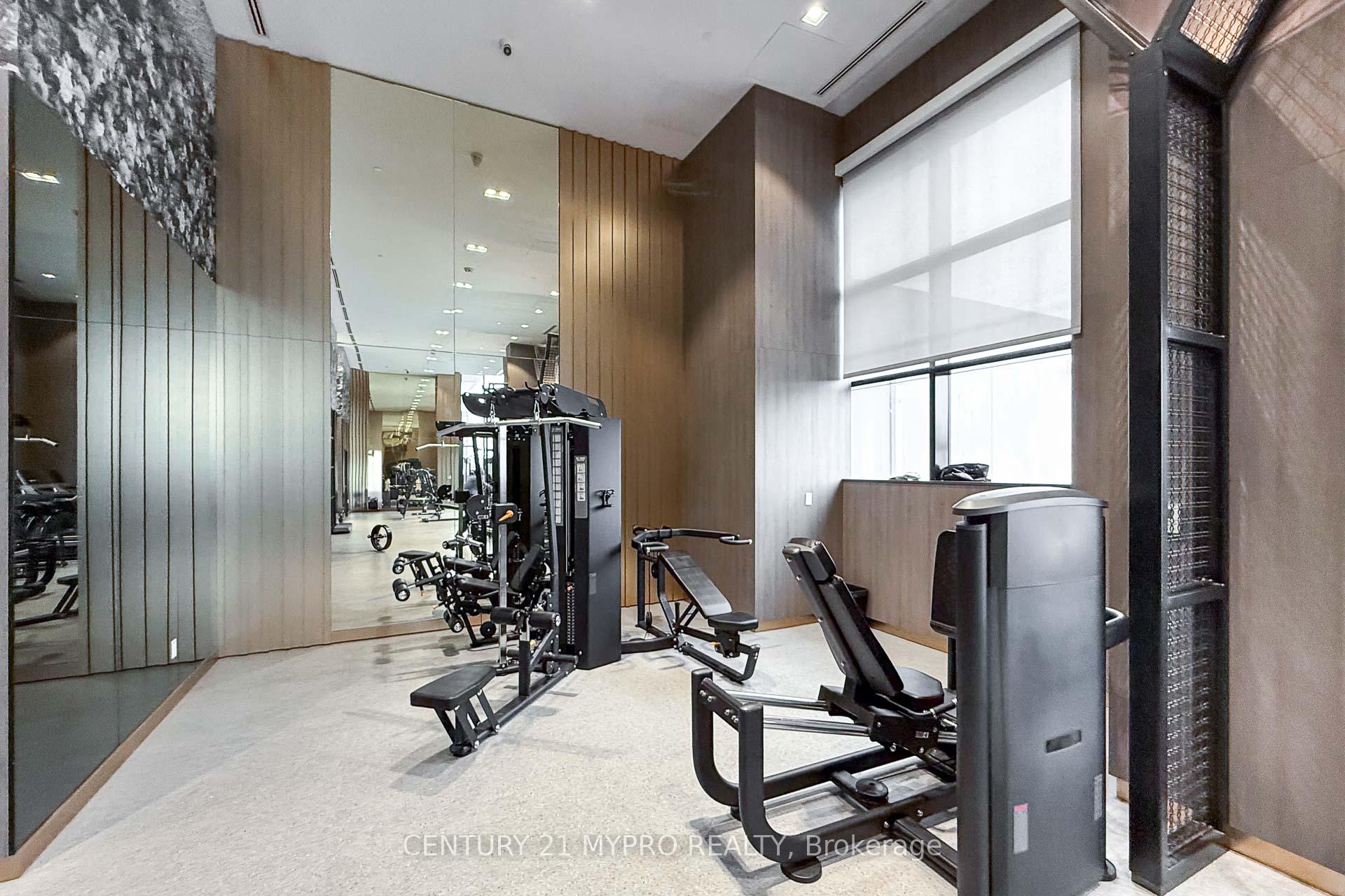1 Bedroom Condo at 395 Dundas,  Oakville For sale