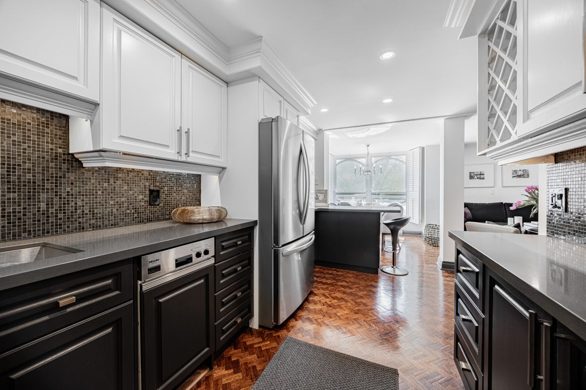 105 Heath Street W 1