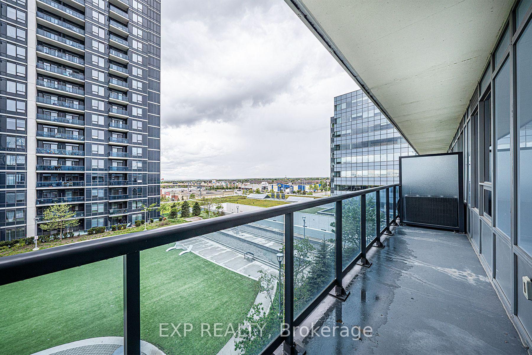 2 Bedrooms Condo at 3600 Highway 7, Vaughan For sale