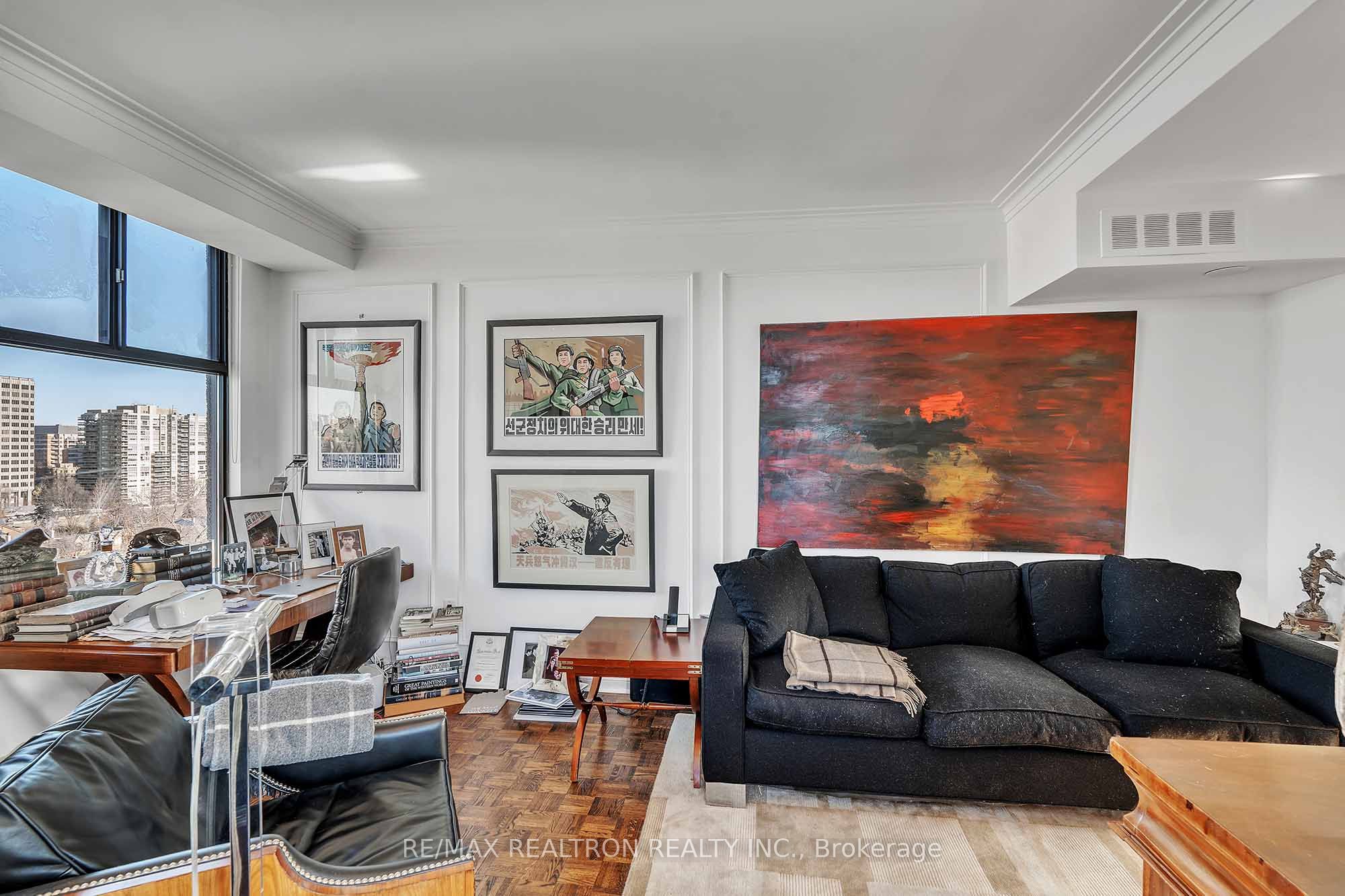 423 Avenue Road, #12