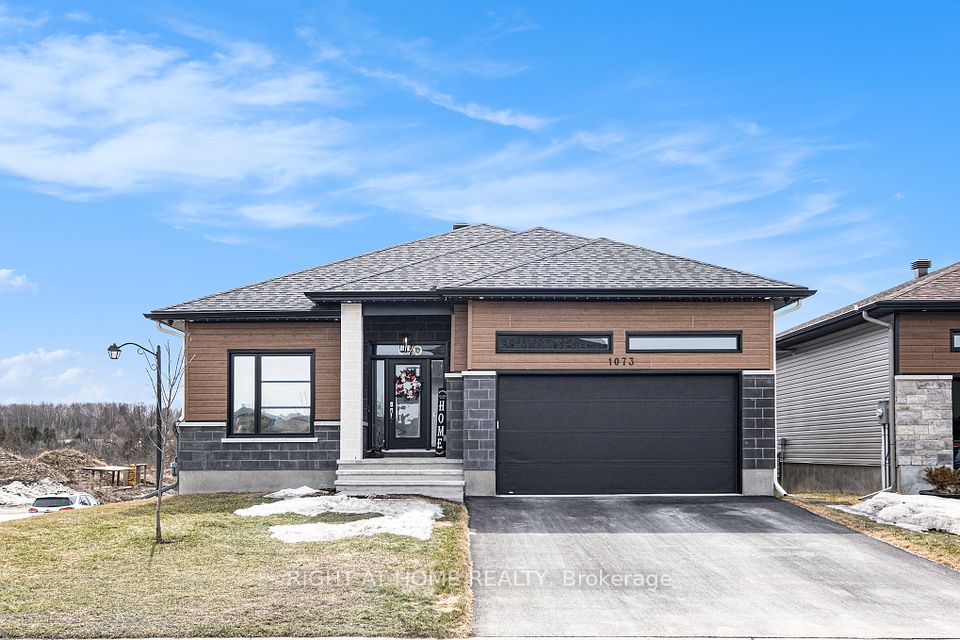 1073 Diamond Street, Clarence-Rockland, ON K4K 0J1