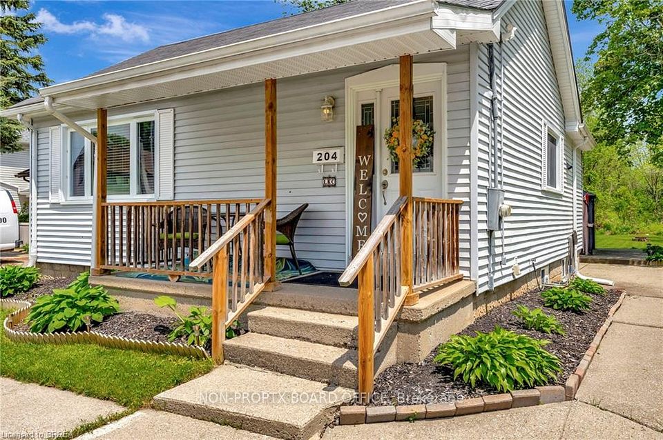 204 Catharine