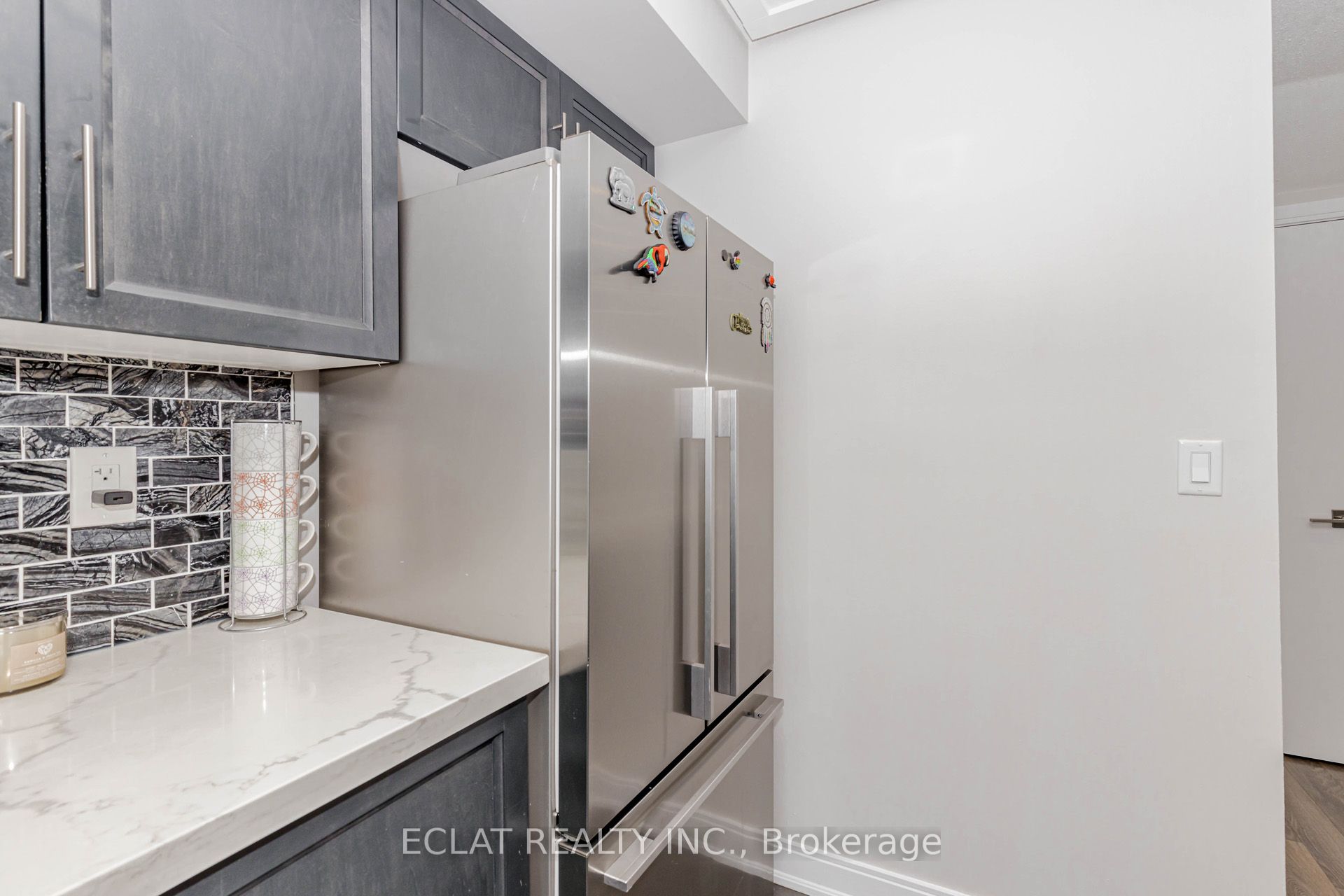 100 Dufay Road, #100
