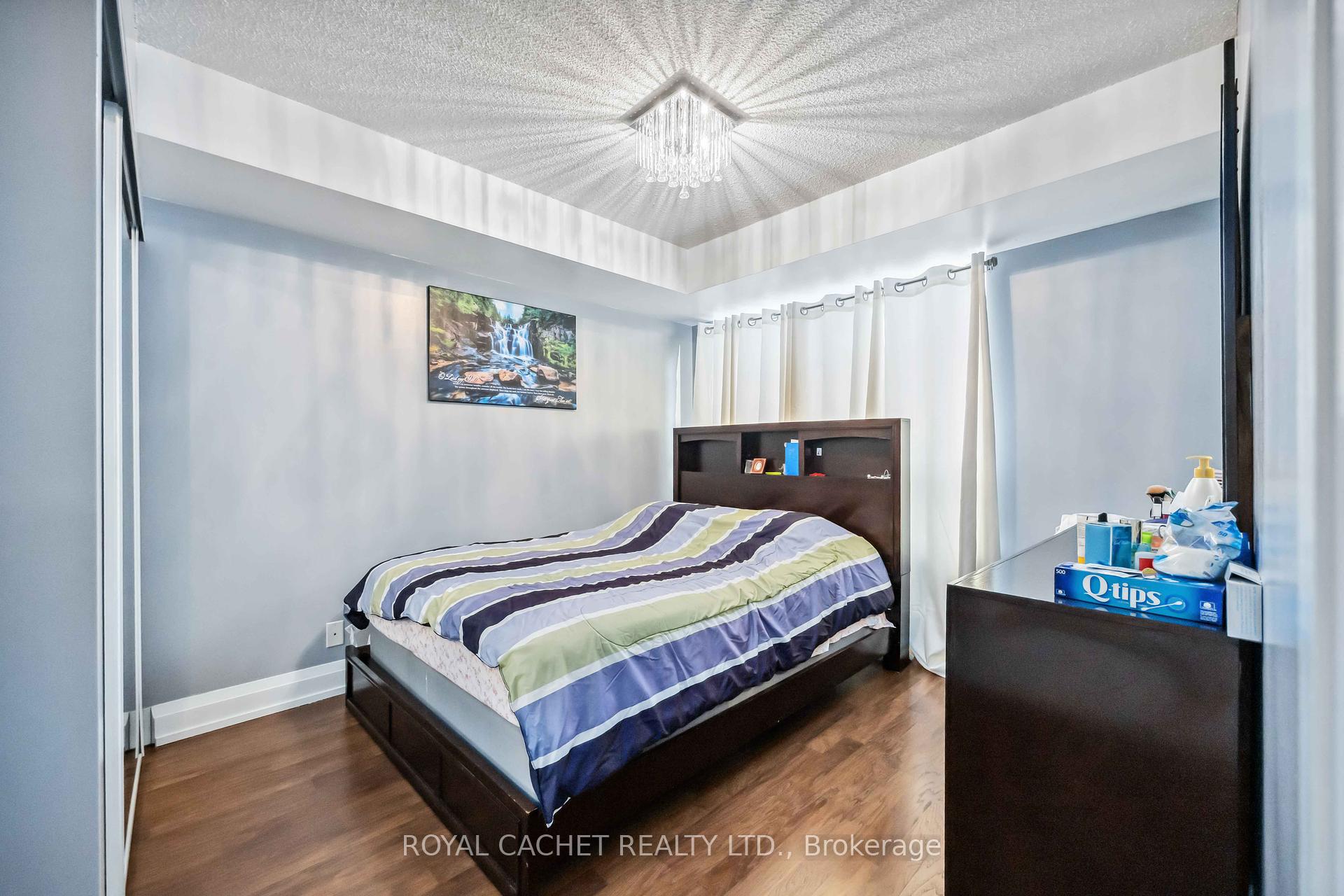 1 Bedroom Condo at 1070 Sheppard,  Toronto For sale
