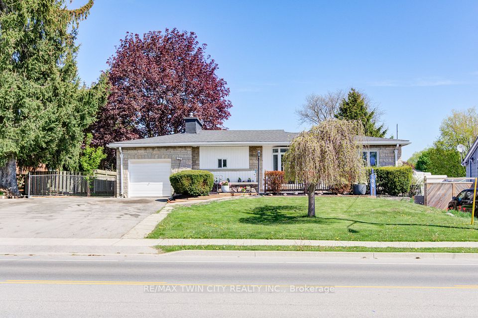 166 Elm