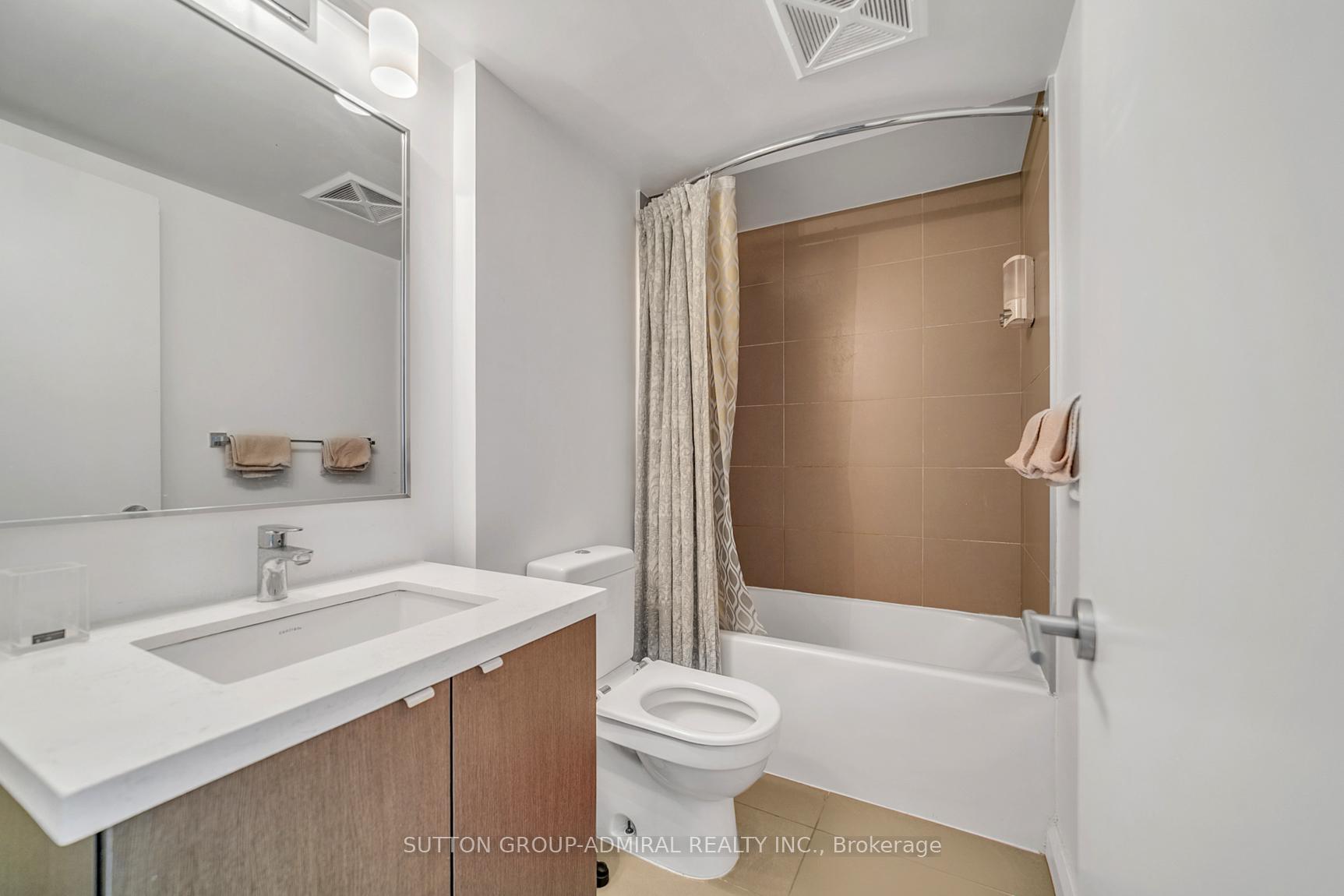 Condo at 155 YORKVILLE, Toronto For sale