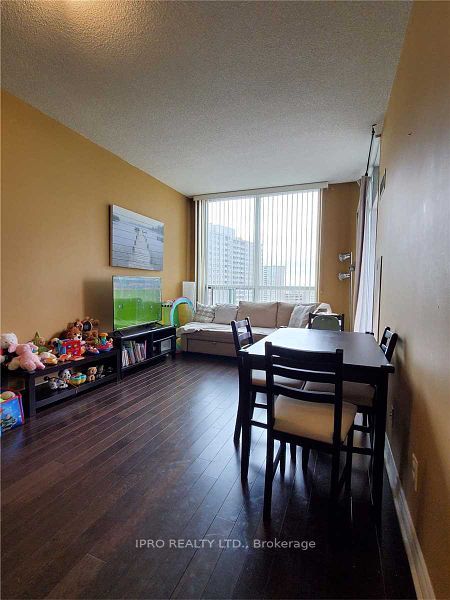 3504 Hurontario Street, #1001