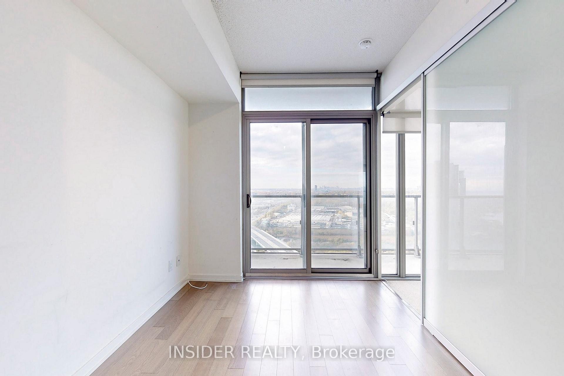 1 Bedroom Condo at 105 The Queensway,  Toronto For sale