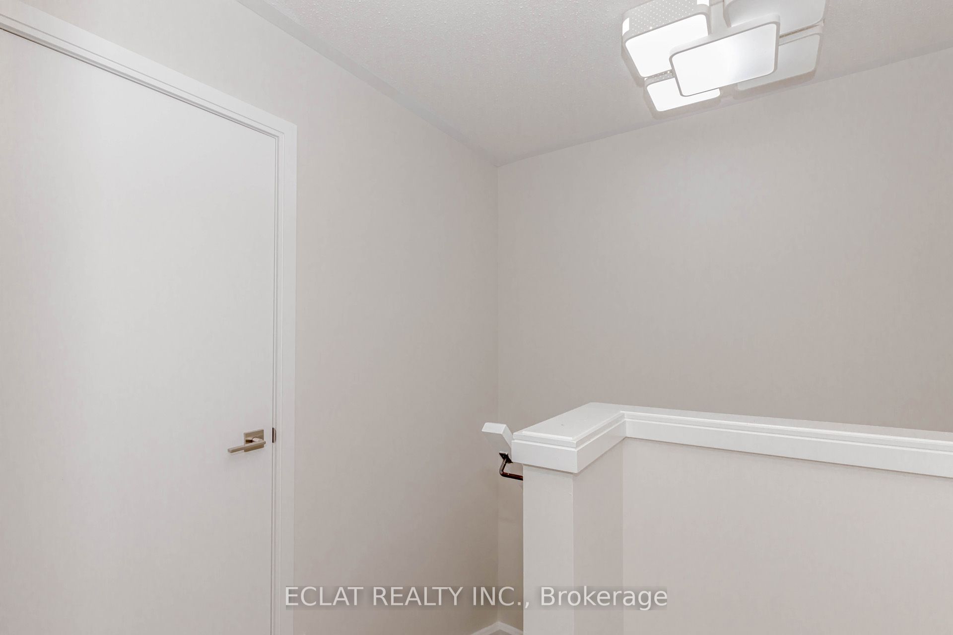 100 Dufay Road, #100