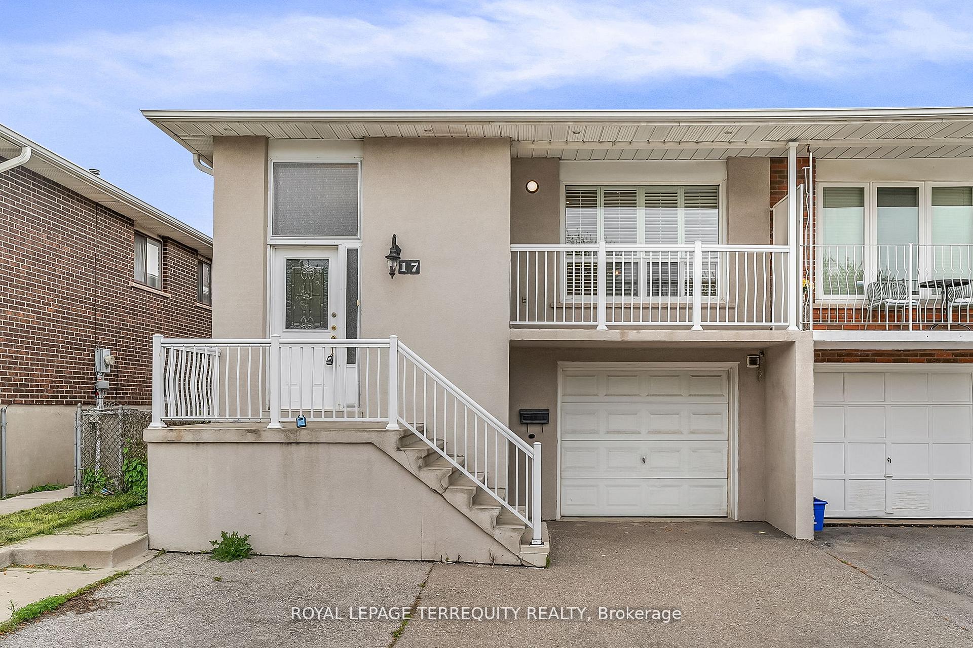 17 Agincourt Road, Vaughan, ON L4L 2Z7