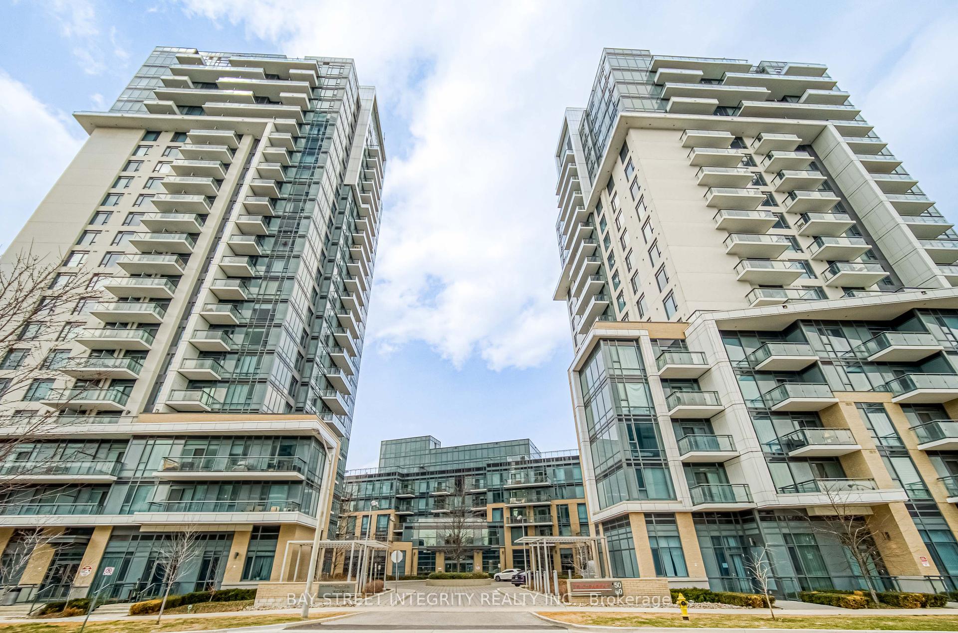 2 Bedrooms Condo at 50 Ann O’reilly, Toronto For sale
