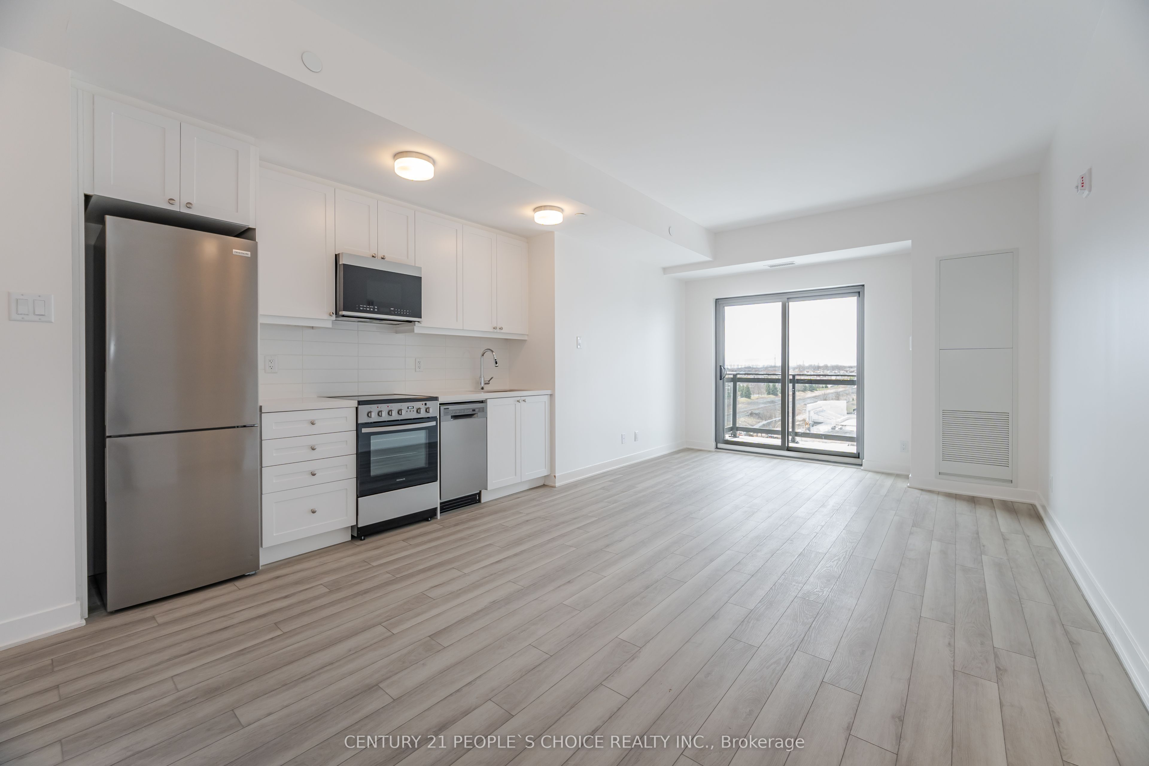 55 Clarington Boulevard, #601