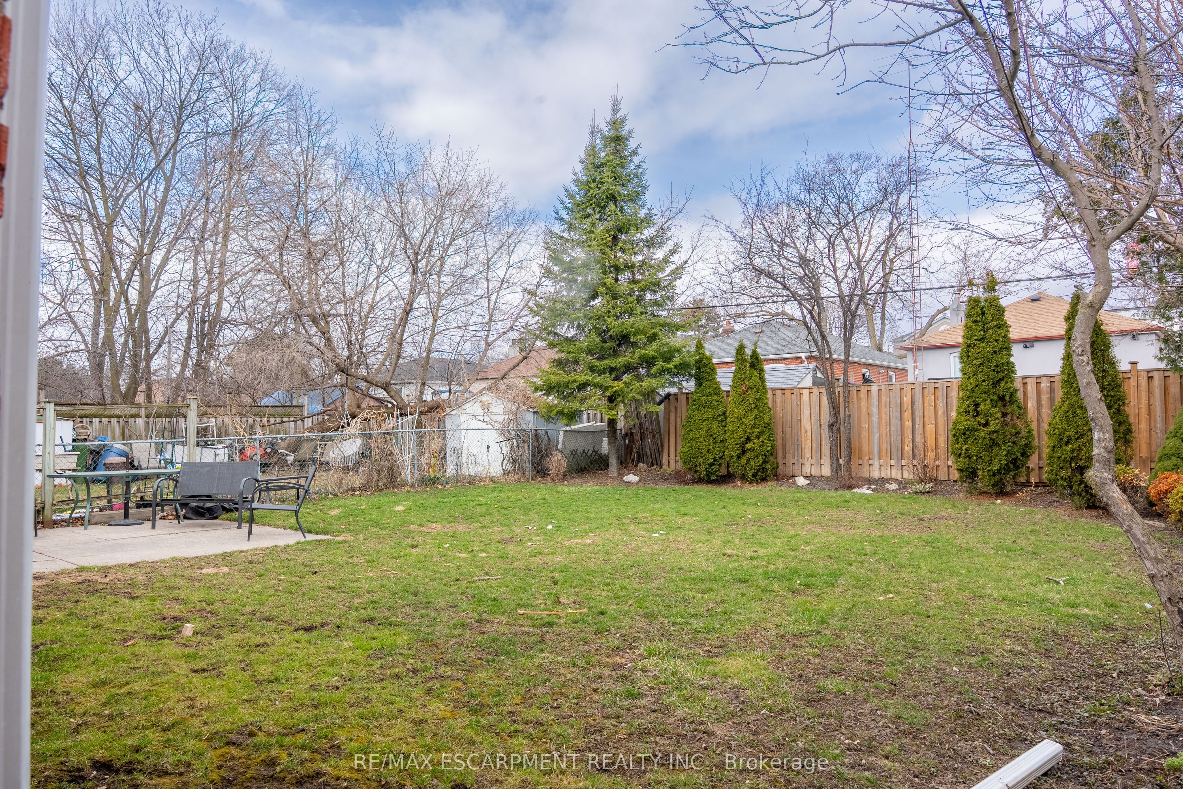 292 Bogert Avenue, #Main