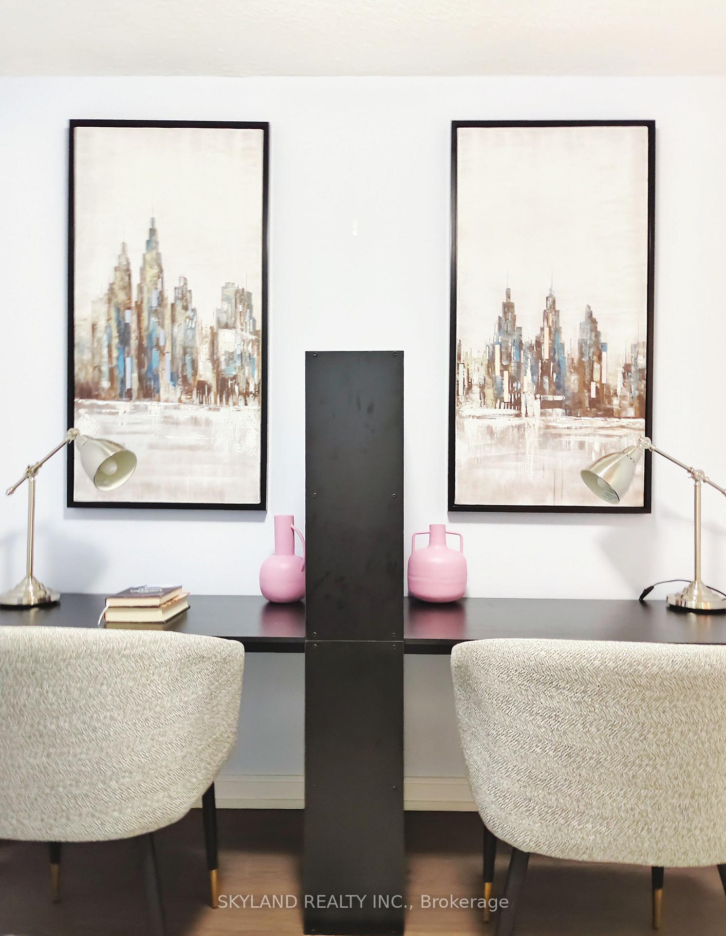 2 Bedrooms Condo at 255 Village Green, Toronto For sale