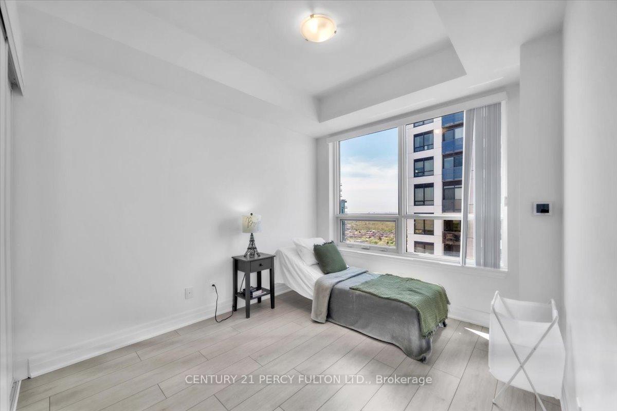 1 Bedroom Condo at 30 Elm, Mississauga For sale