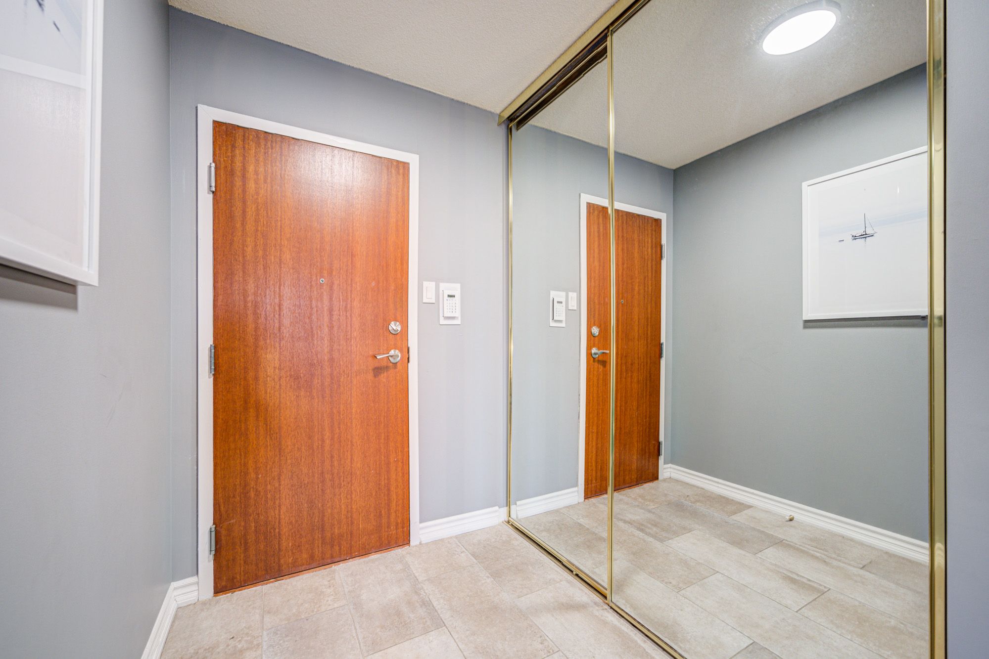 120 Promenade Circle 212