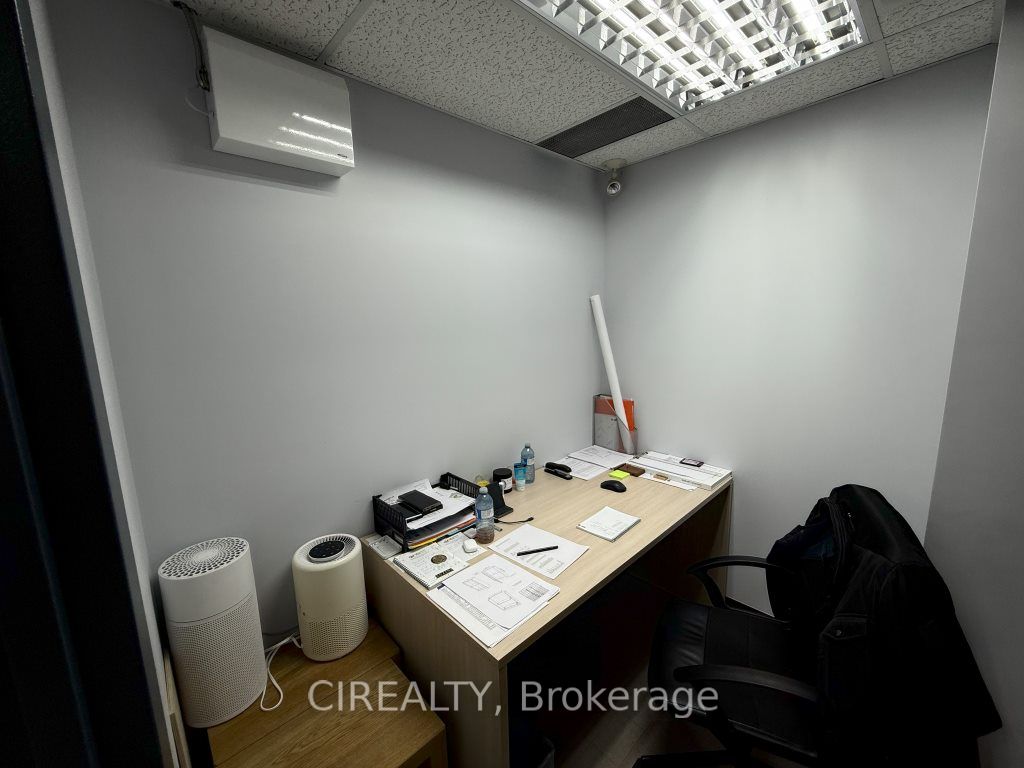 230 Watline Avenue, #Second Floor