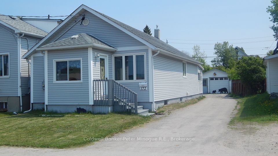 172 Victoria