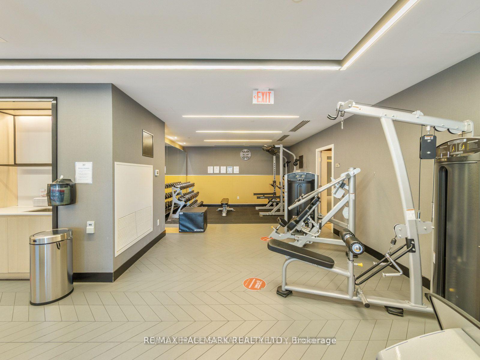 2 Bedrooms Condo at 30 Roehampton,  Toronto For sale