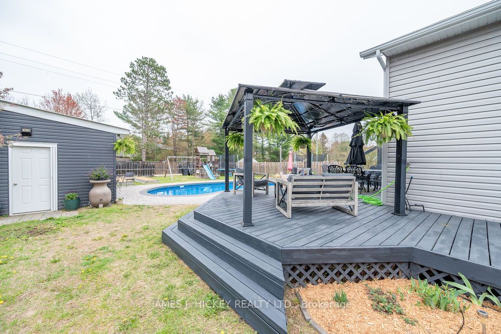 1010 Beatty Crescent