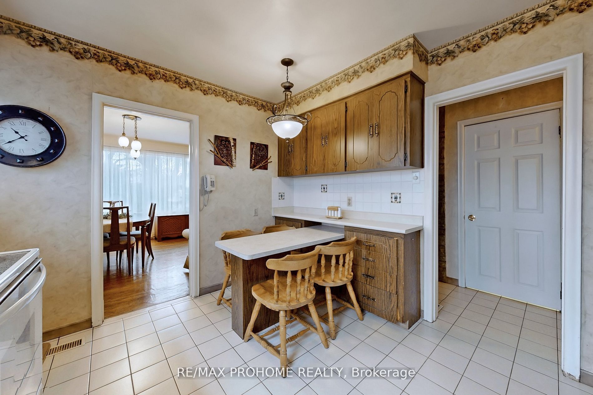17 Oakworth Crescent