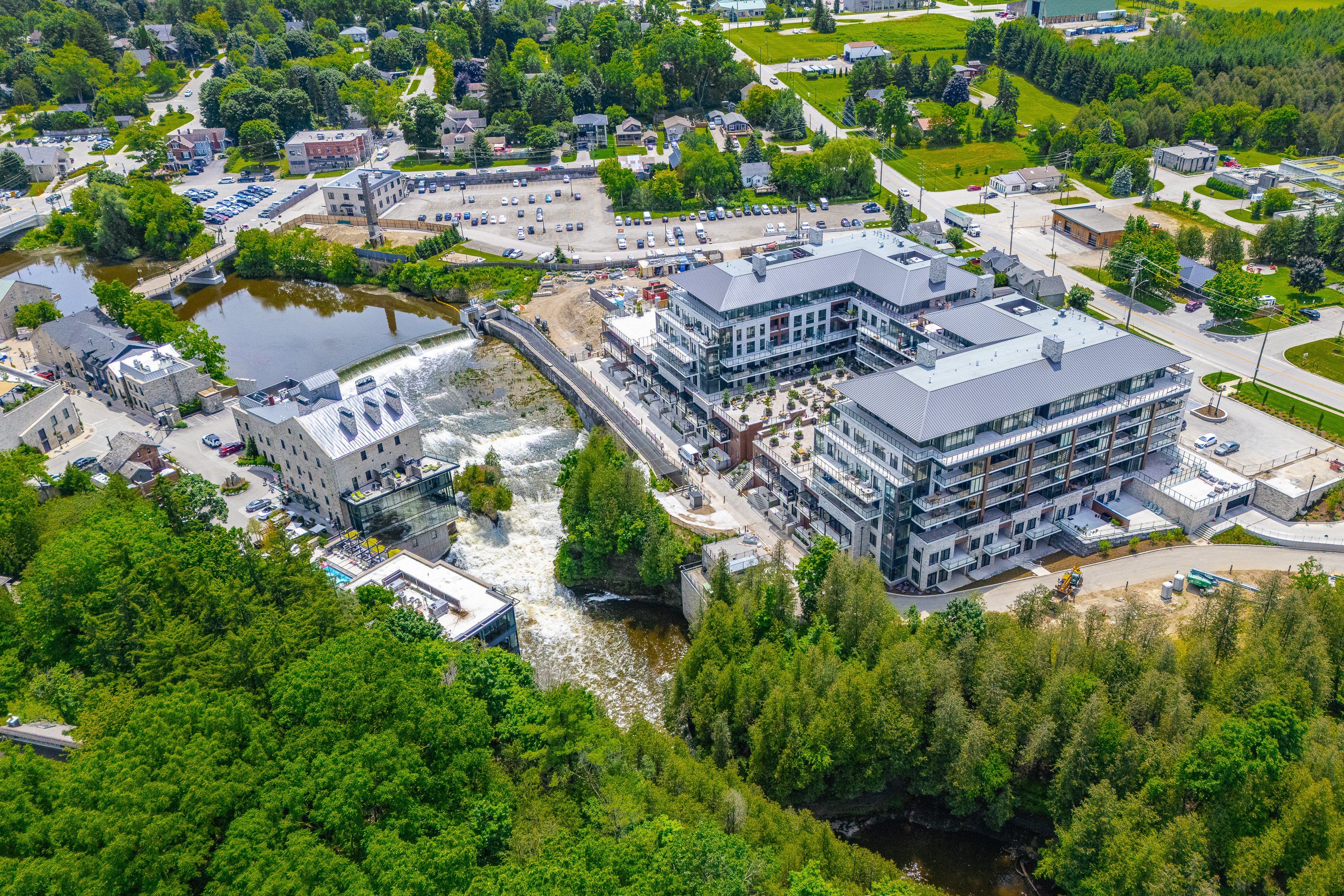 6523 Wellington 7 Road 402