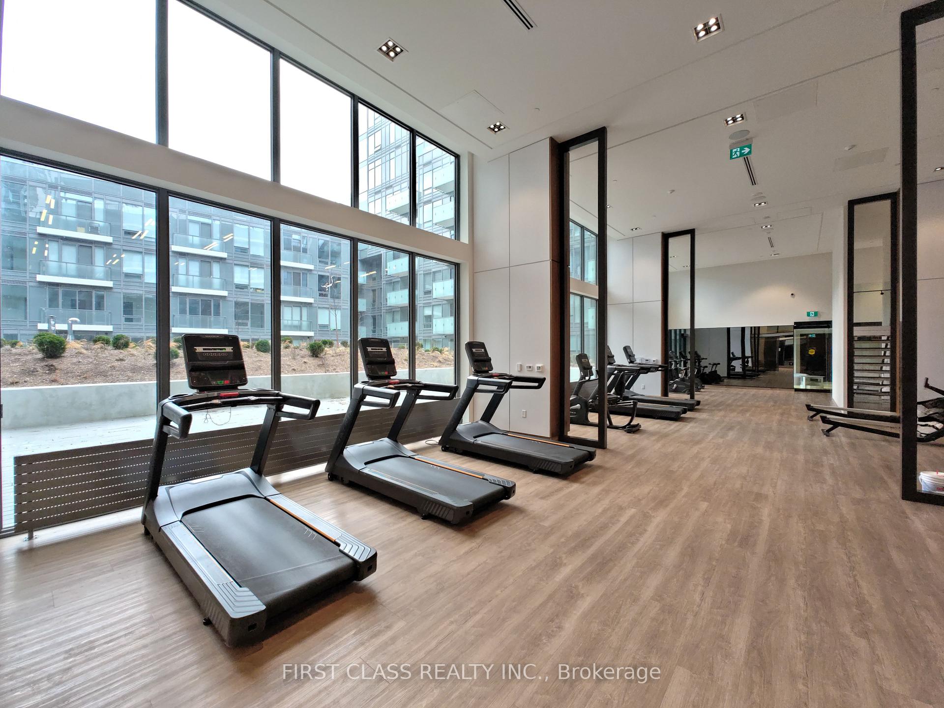 2 Bedrooms Condo at 8 Olympic Garden, Toronto For sale
