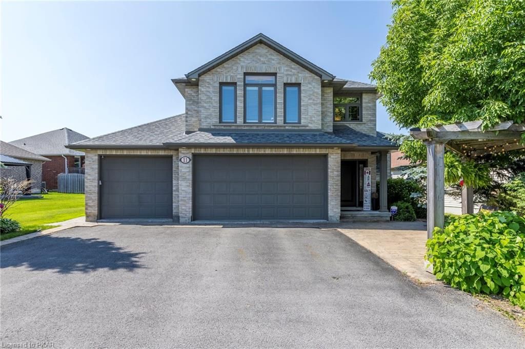 11 CARSON Court Peterborough Ontario K9K 2R1