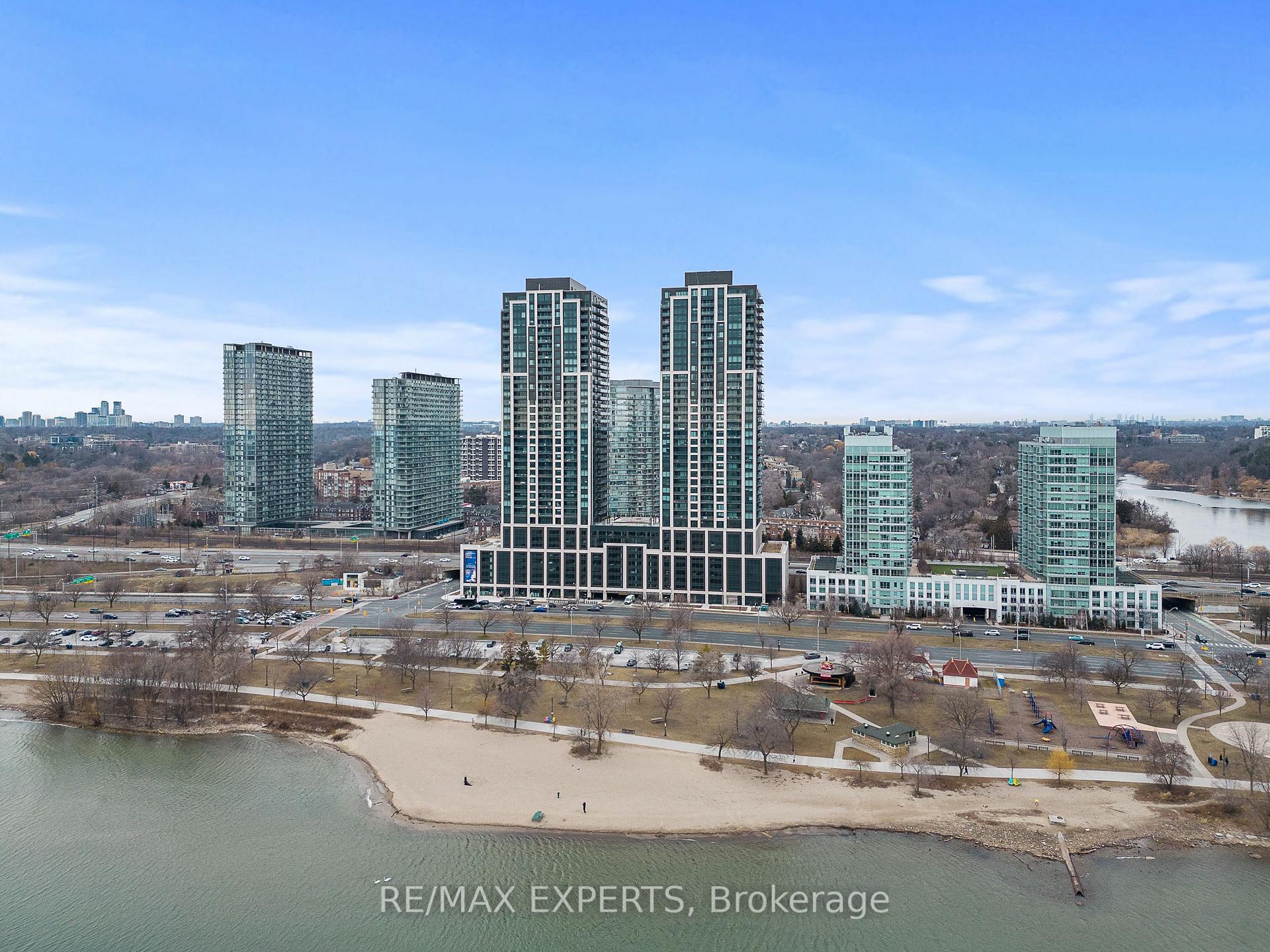 2 Bedrooms Condo at 1926 Lake Shore, Toronto For sale