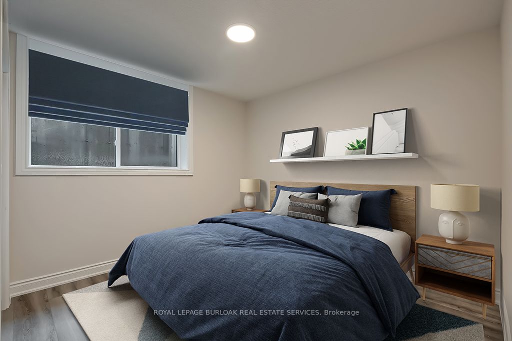 261 King Street E, #0C