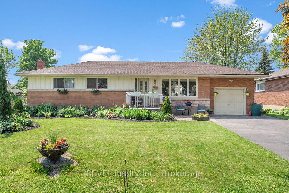 21 Westmount Crescent, Welland, ON L3C 2S5