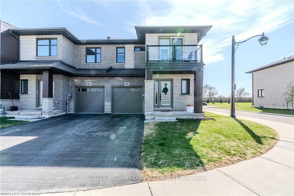 82 JAYLA Lane, West Lincoln, ON L0R 2A0