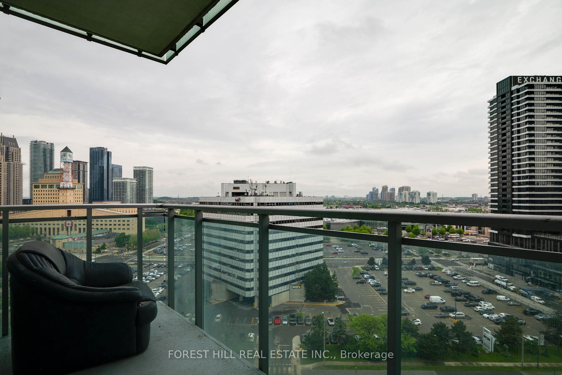2 Bedrooms Co-op at 220 Burnhamthorpe, Mississauga For sale