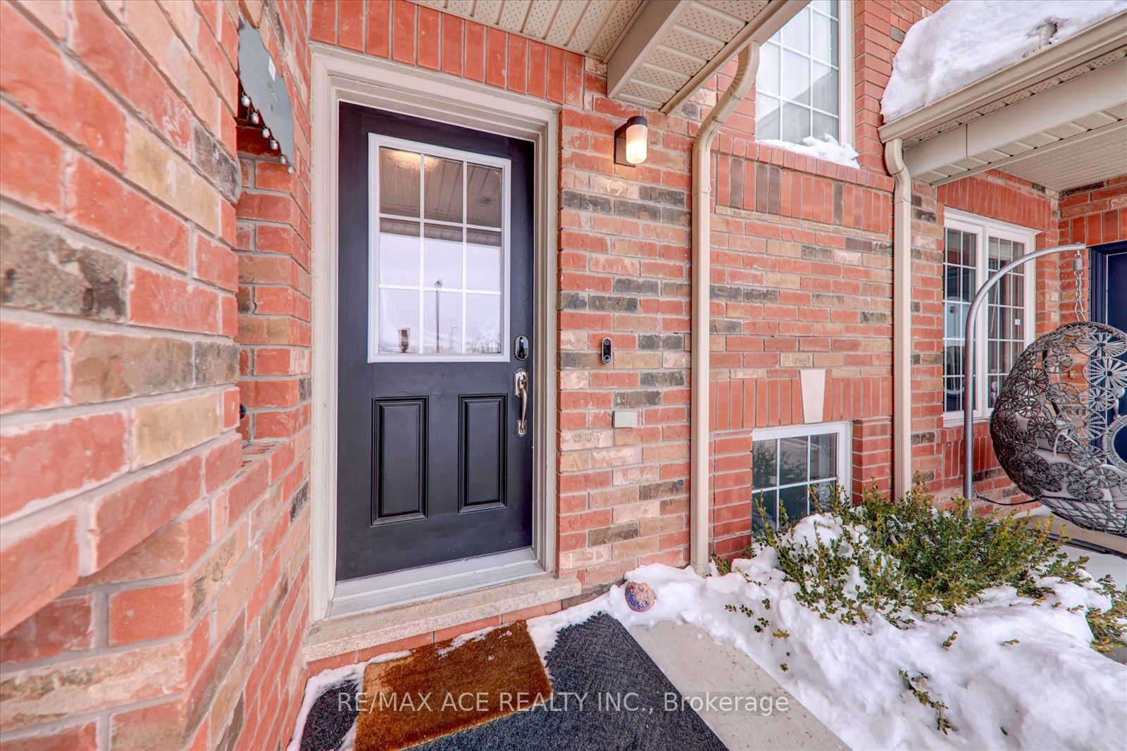 813 Scott Boulevard, Milton, ON L9T 2C9