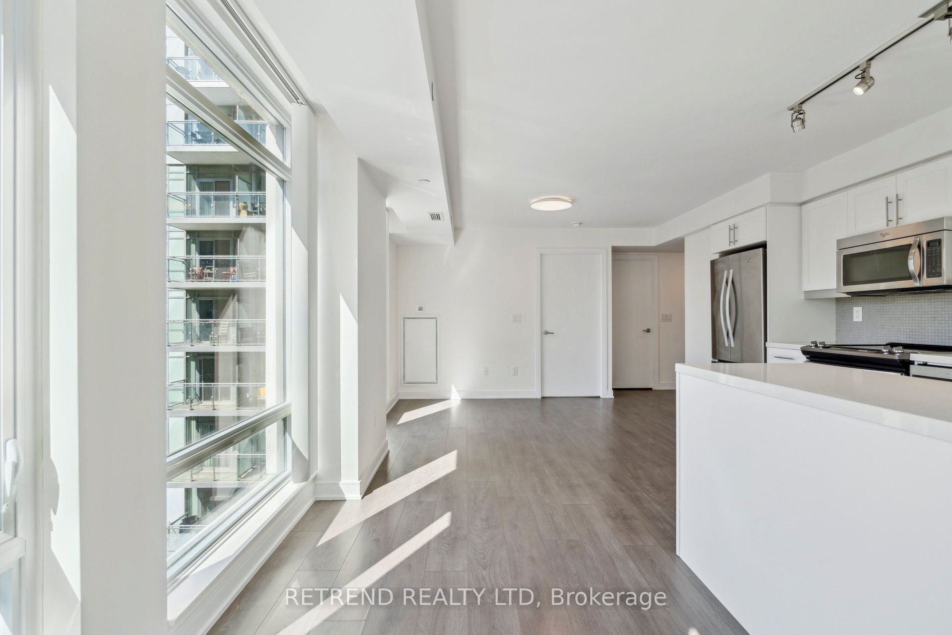 525 Adelaide Street W, #1116