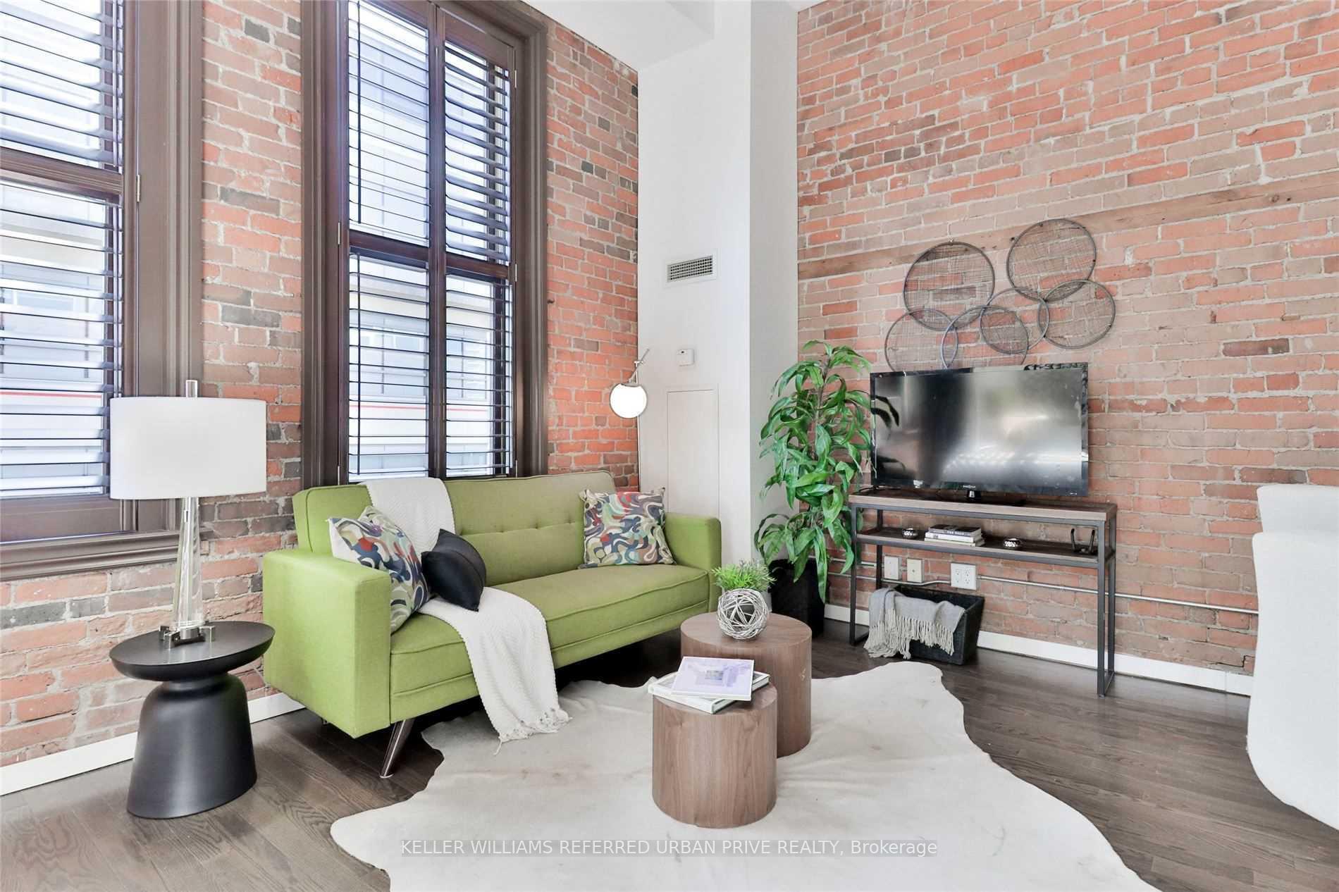Condo at 915 King, Toronto For sale