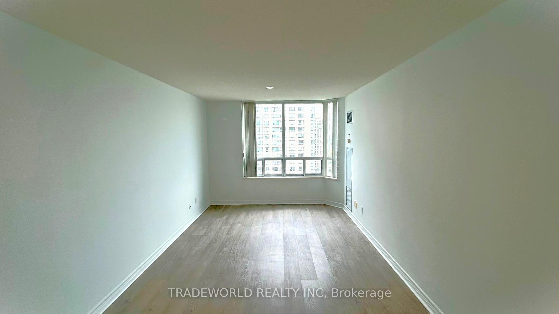 2 Bedrooms Condo at 68 Corporate, Toronto For sale